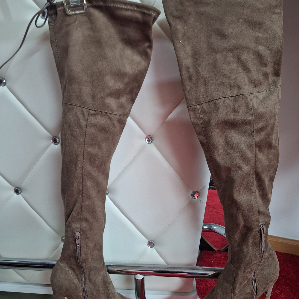 Brown Over-the-Knee Women's Boots